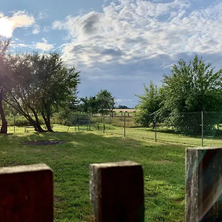 Hébergement de vacances Agroturystyka, Domek Do Wynajecia Tawecino